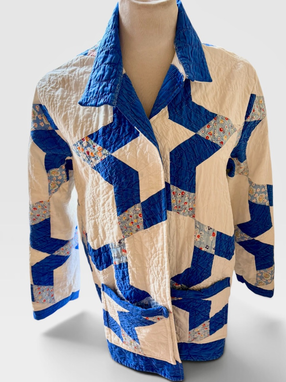Patchwork Quilted Blue and White Puffer Jacket. Large. Made from antique quilt